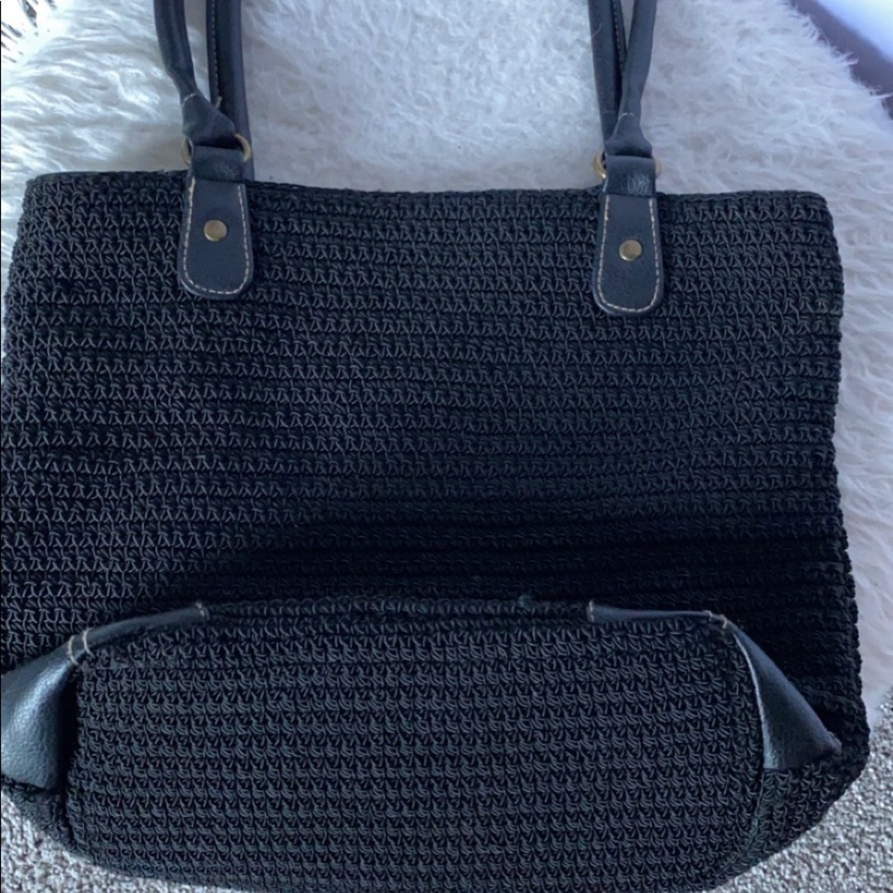Black woven bag